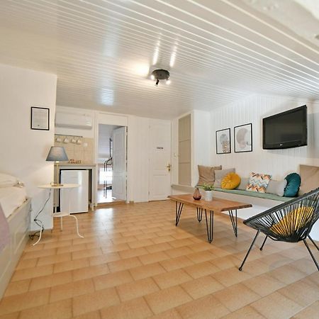 Athina Guesthouse Hidra Exterior foto