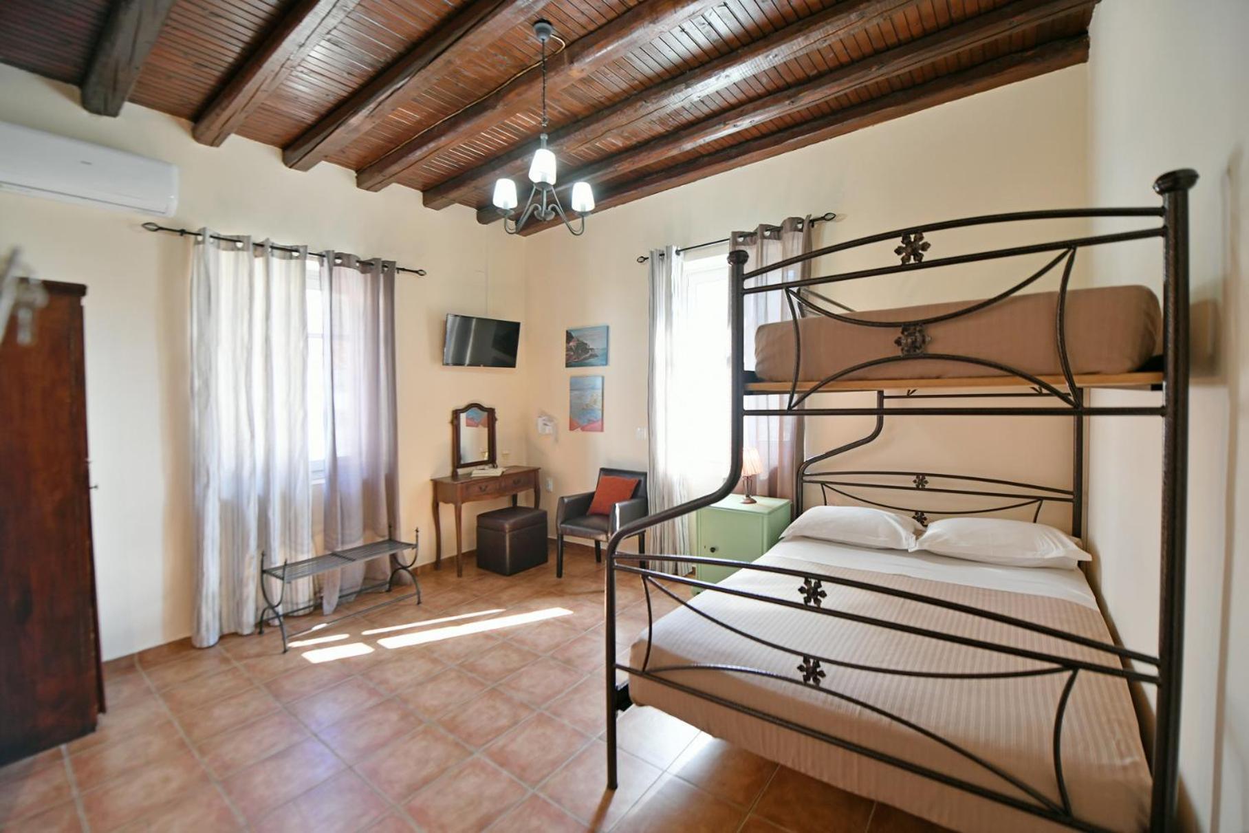 Athina Guesthouse Hidra Exterior foto